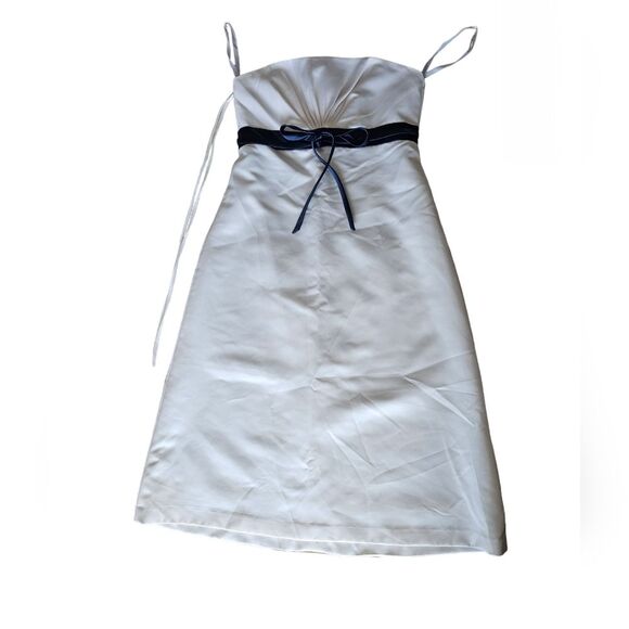 Alfred Sung White Satin Dress with Navy Ribbon Sz 8 Minimalist Elegant Cocktail - Picture 1 of 12